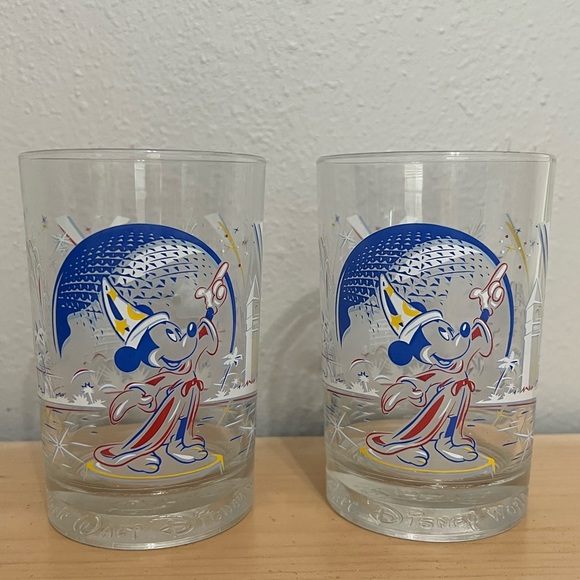 Vintage Walt Disney World Mickey Mouse Glass Lot - Picture 1 of 2